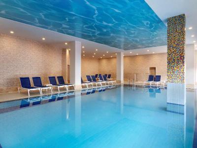 Ramada Resort By Wyhdam Side