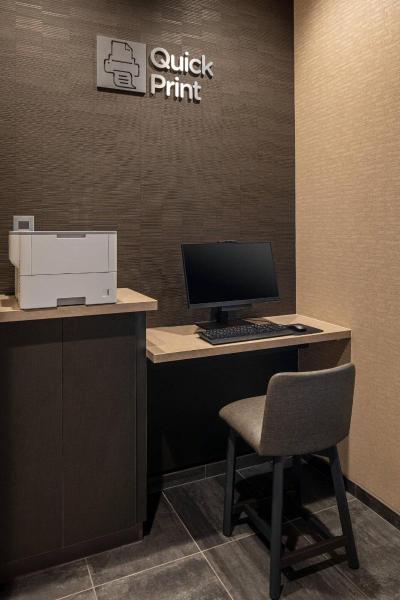 Courtyard By Marriott Petaluma Sonoma County