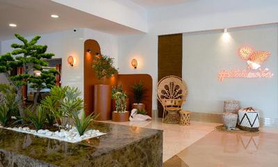 Side Aluna Hotel