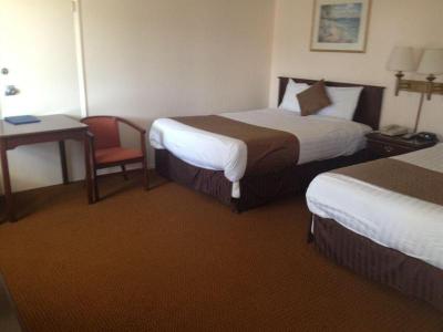 Courtesy Inn San Simeon