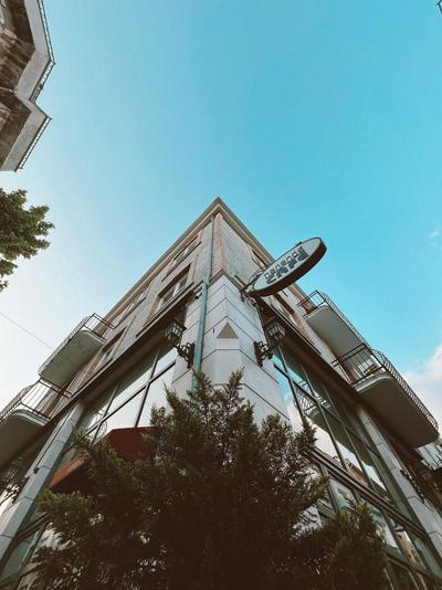 Hanende Hotel
