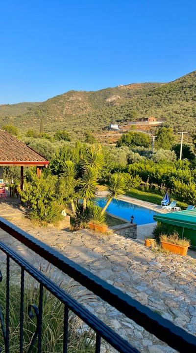 Pir Efes Mansion