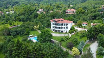 Beyaz Kosk Geyve