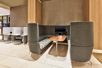 Crowne Plaza Dulles Airport