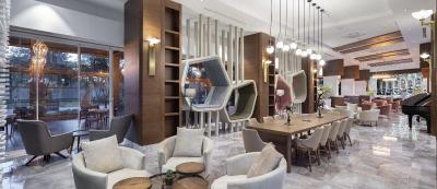 Cosmos Health Center By Medworld