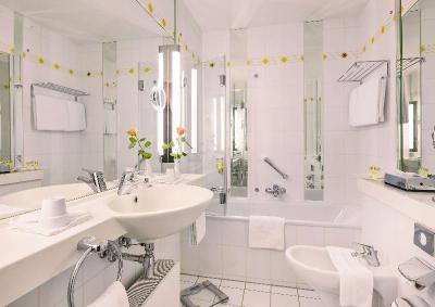 Best Western Premier Grand Hotel Russischer Hof