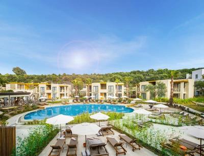 Helis Suites
