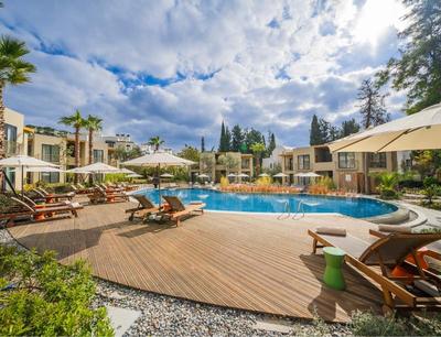 Helis Suites