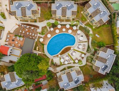 Helis Suites