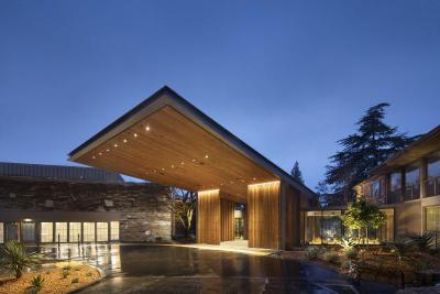Flamingo Resort & Spa Santa Rosa Sonoma  by Hilton