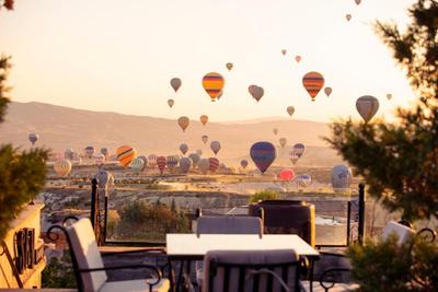 Cappadocia Fairy Chimneys Selfie Cave Hotel