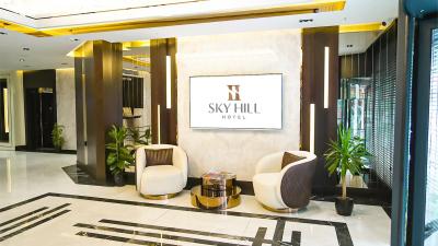 Sky Hi̇ll Hotel