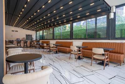 Irenic Hotel