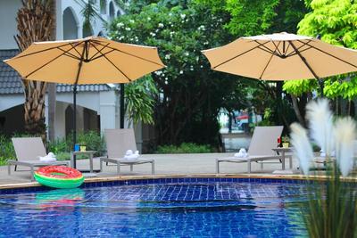 Pooh Beach Resort & Spa