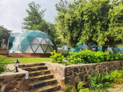 Lusso Glamping