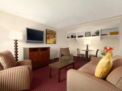 Days Inn by Wyndham Las Vegas At Wild Wild West
