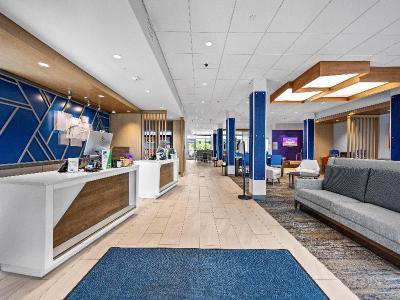 Holiday Inn Express Marinette
