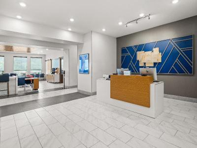 Holiday Inn Express Asheville Woodfin