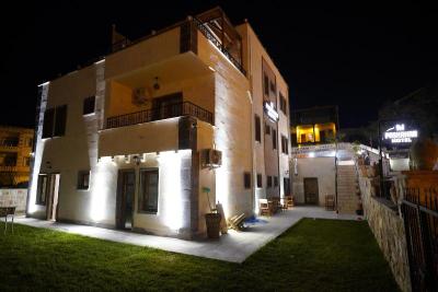 Pashahan Hotel
