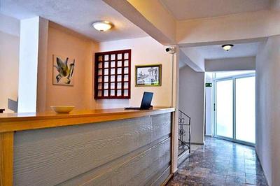 Native Hotel
