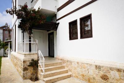Villa Hania