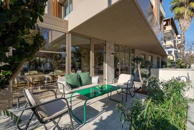 Oli Hotel & Suites