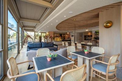 Oli Hotel & Suites