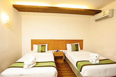 Tm Land Hotel
