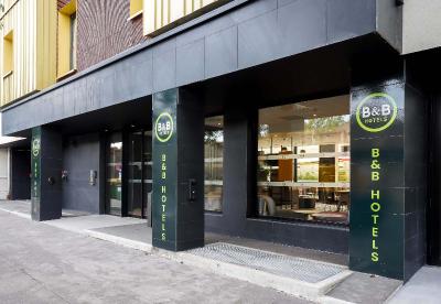 B&B HOTEL Paris Porte D'orléans