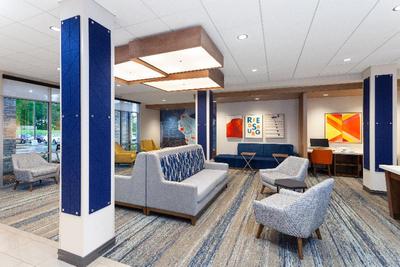 Holiday Inn Express & Suites Reedsburg Dells Area