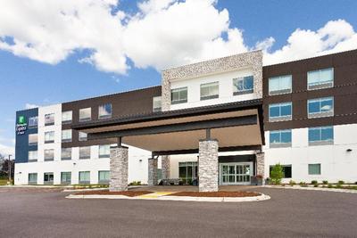 Holiday Inn Express & Suites Reedsburg Dells Area