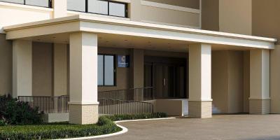 Comfort Inn & Suites Newark Liberty International