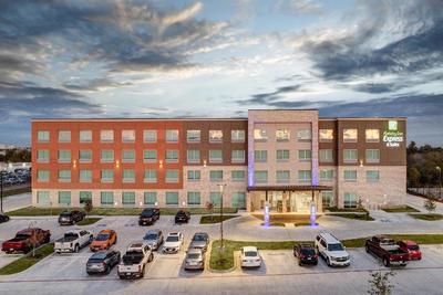 Holiday Inn Express And Suites Austin Airport East
