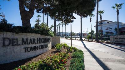DoubleTree by Hilton San Diego-Del Mar