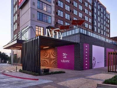 Lively Hotel On Oak Oklahoma City, Tapestry By Hi