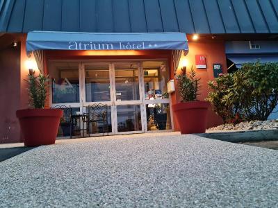 Logis Ha Tel Atrium