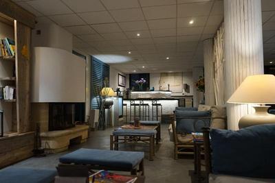 Hotel Ra Sidence Les Ma Des