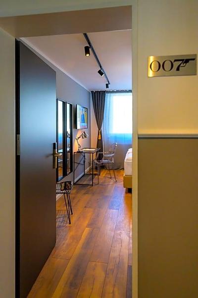 Nikii City Hotel