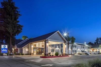 Best Western Town & Country Hotel