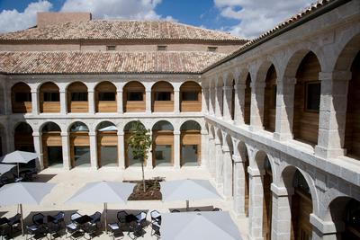 Parador de Alcala de Henares