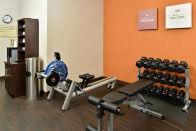 Comfort Suites Alexandria Airport 