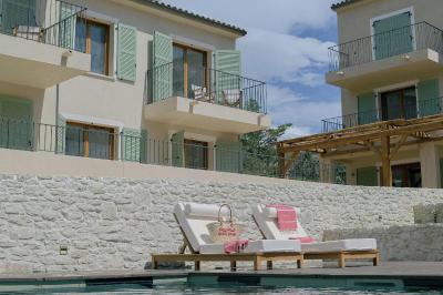 Boutique Ha Tel Et Restaurant Basgi Basgi