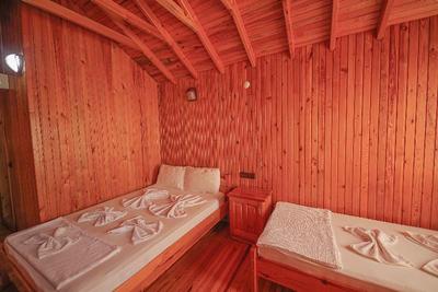 Yavuz Motel Adrasan