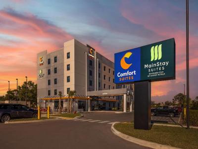 Mainstay Suites Fort Myers