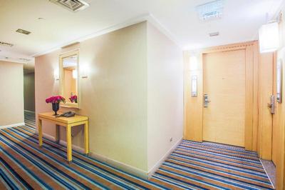 Housez Suites and Apartments