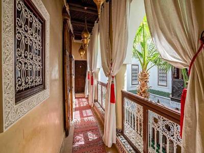 Riad Yalla Habibi