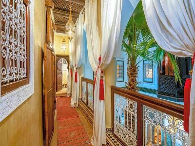 Riad Yalla Habibi