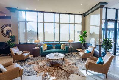 Hilton Promenade