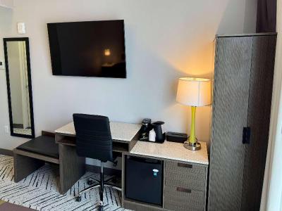 Super 8 By Wyndham Bronx Near Stadium