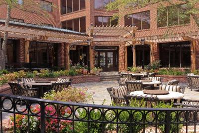 DoubleTree Suites by Hilton Charlotte - SouthPar